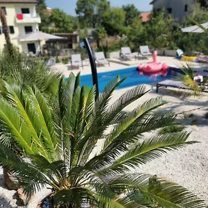 villa-jolly.primorje-gorskikotar.com/
